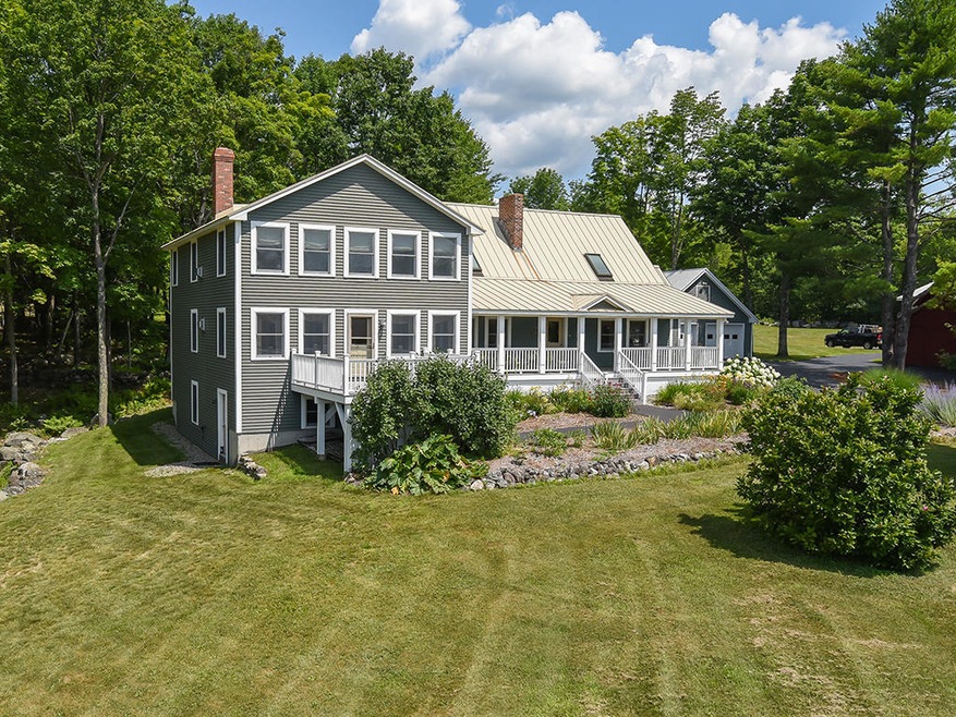 203-71MaplecrestExterior