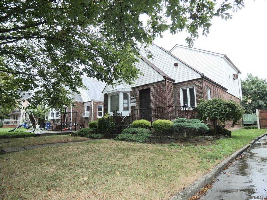 147-08 69th Rd, Flushing, NY 11367 - photo 1