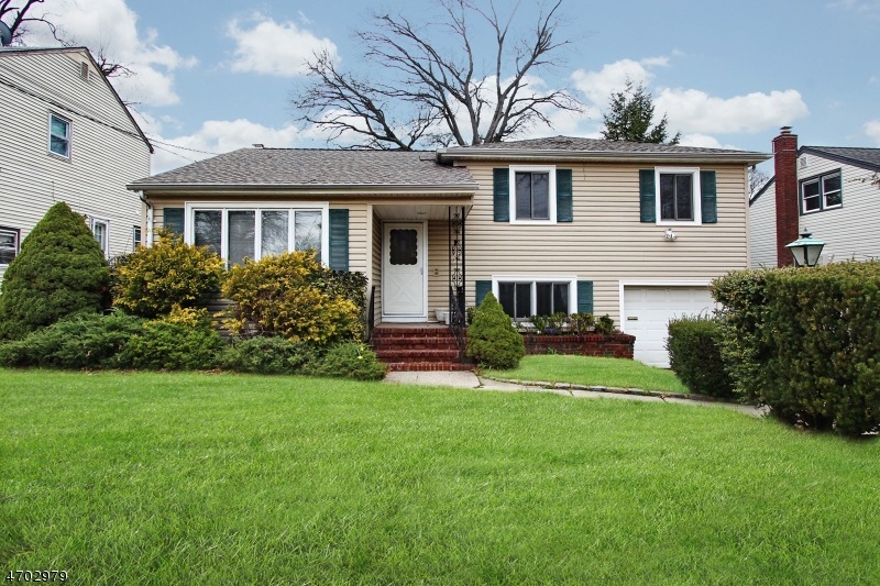 422 Durling Rd, Union, NJ 07083 - photo 1