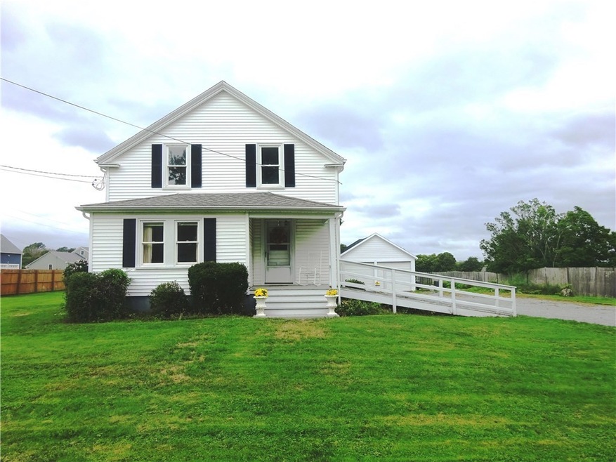 74 Fayal Ln, Middletown, RI 02842 - photo 1