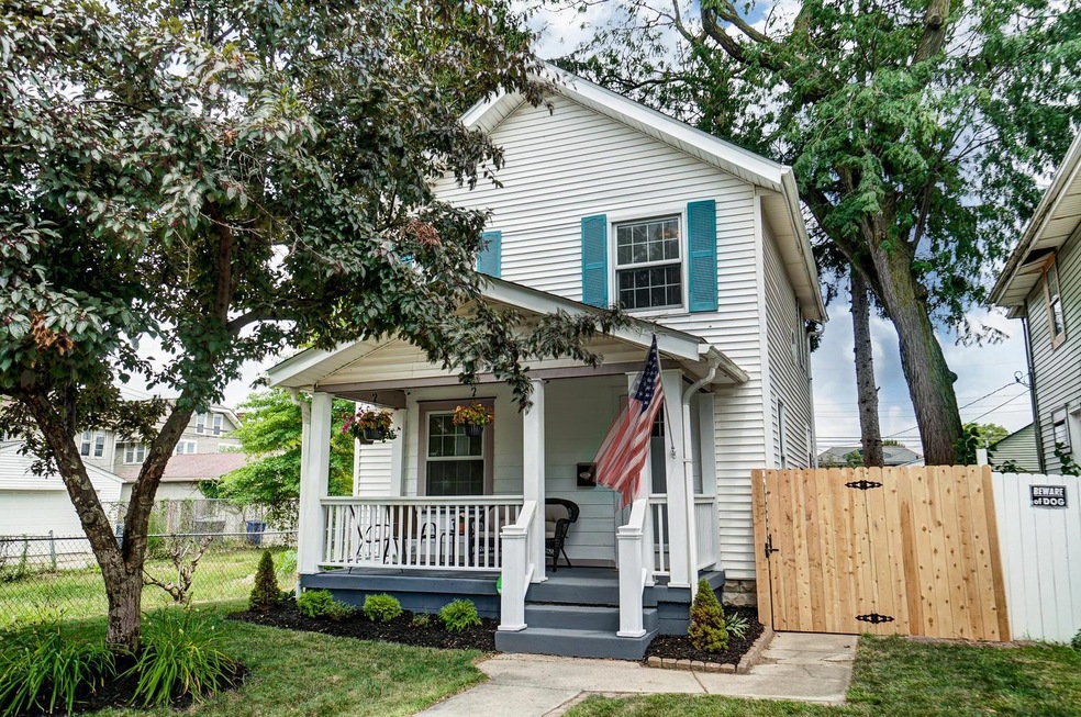 128 E Welch Ave, Columbus, OH 43207 - photo 1