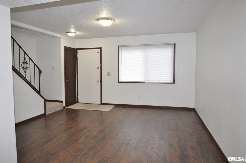 213 W 65th St, Davenport, IA 52806 - photo 1