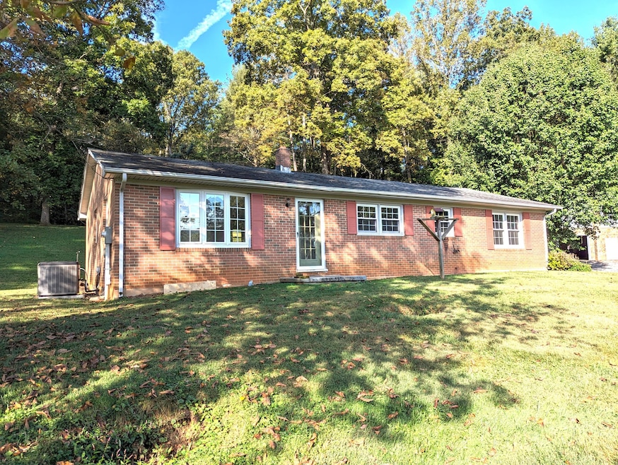 1769 Factory Hill Rd, Callaway, VA 24067 - photo 1