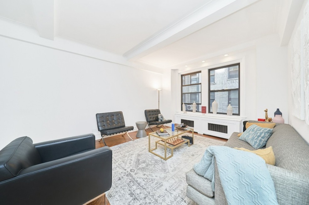 600 W 111th St unit 5G, New York, NY 10025 - photo 1