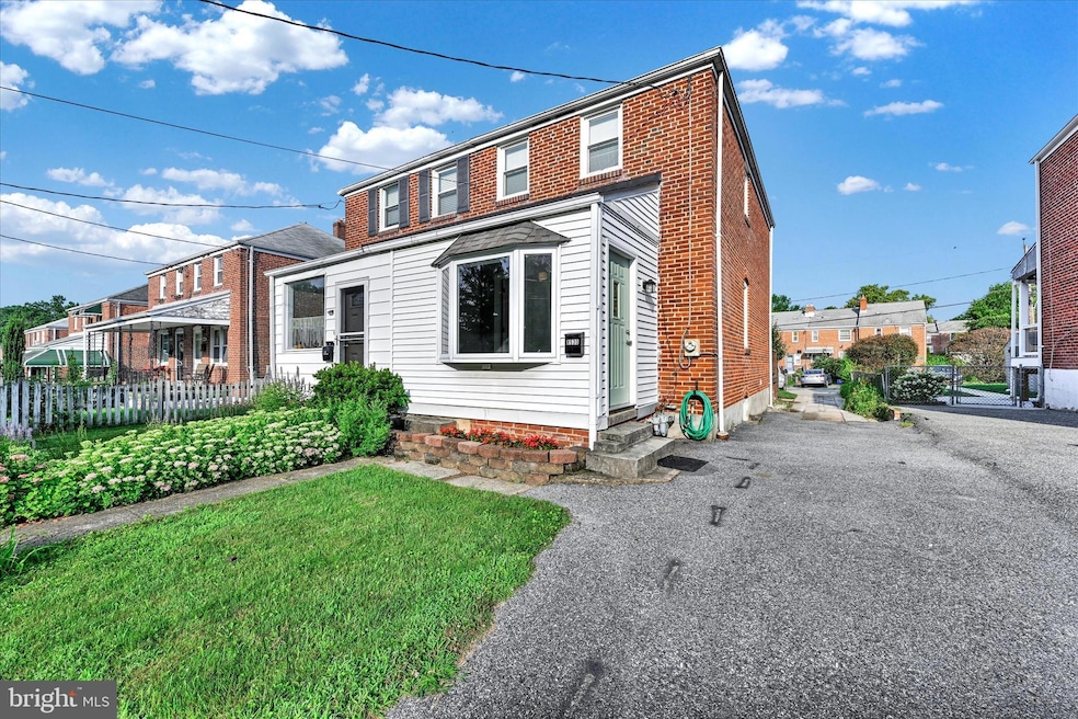 8530 Oakleigh Rd, Parkville, MD 21234 - photo 1