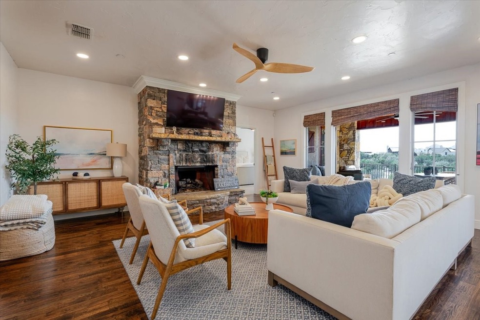 1653 Scenic Dr unit 102, Graford, TX 76449 - photo 1