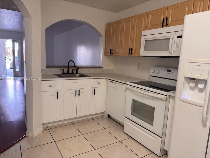 1260 SE 31st Ct unit 10334, Homestead, FL 33035 - photo 1