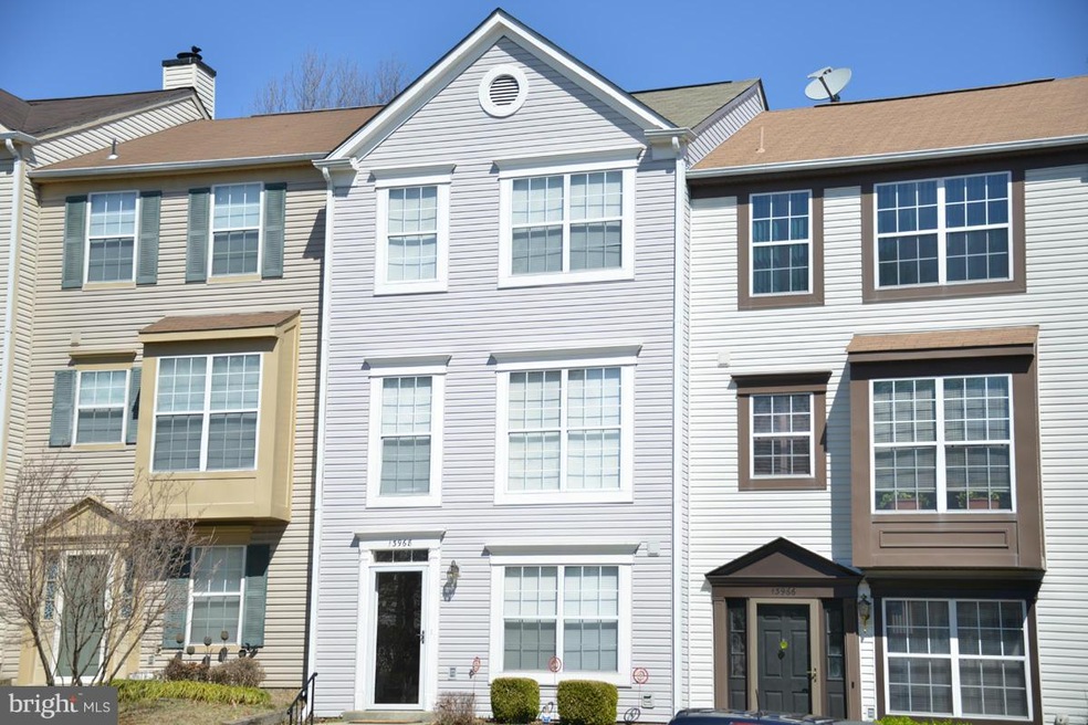 13968 Gunners Place, Centreville, VA 20121 - photo 1