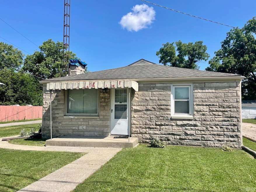 2702 E 16th St, Muncie, IN 47302 - photo 1