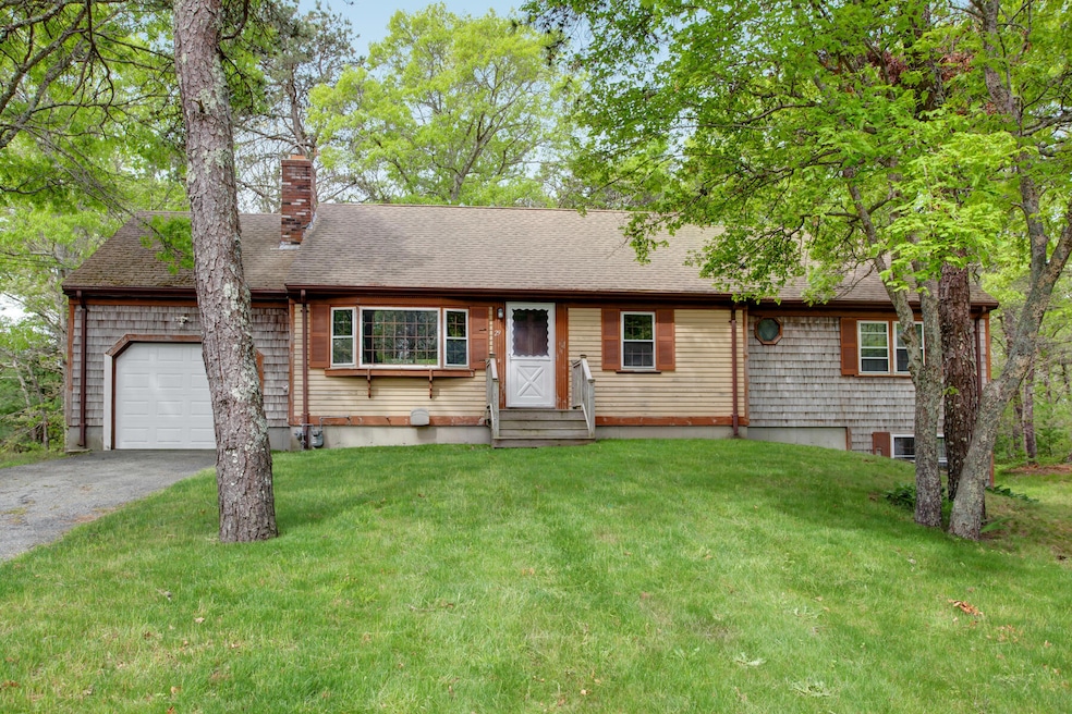 29 Stub Toe Rd, Cotuit, MA 02635 - photo 1