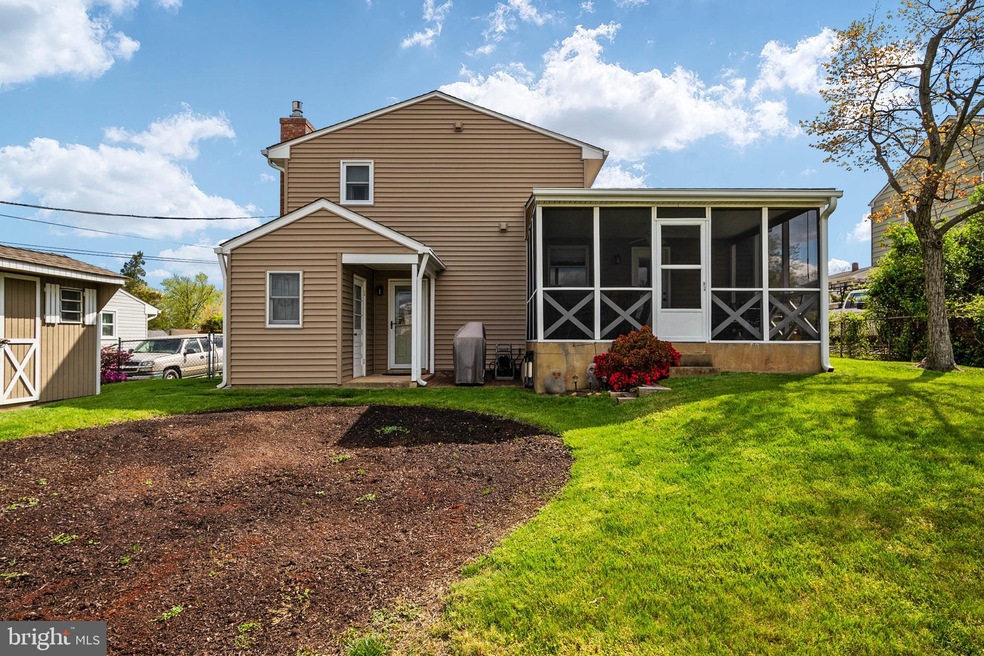 512 Sudbury Rd, Linthicum Heights, MD 21090 - photo 1