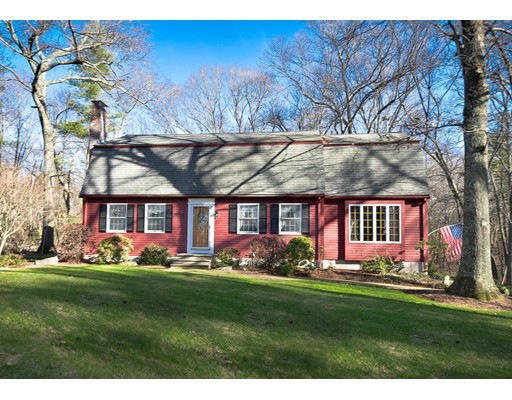 64 Green Ln, Sherborn, MA 01770 - photo 1