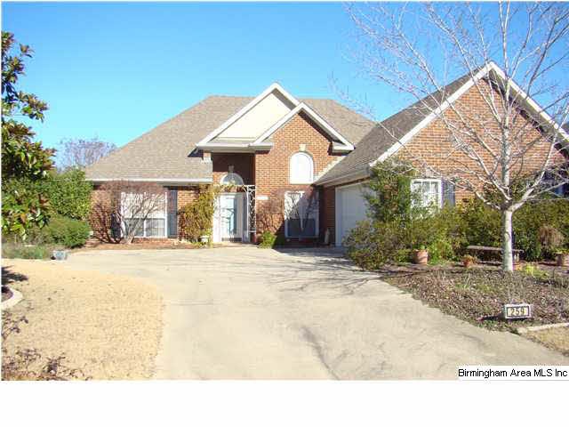 WELCOME to 259 Wynlake Drive!  This 3BR, 2BA home 
