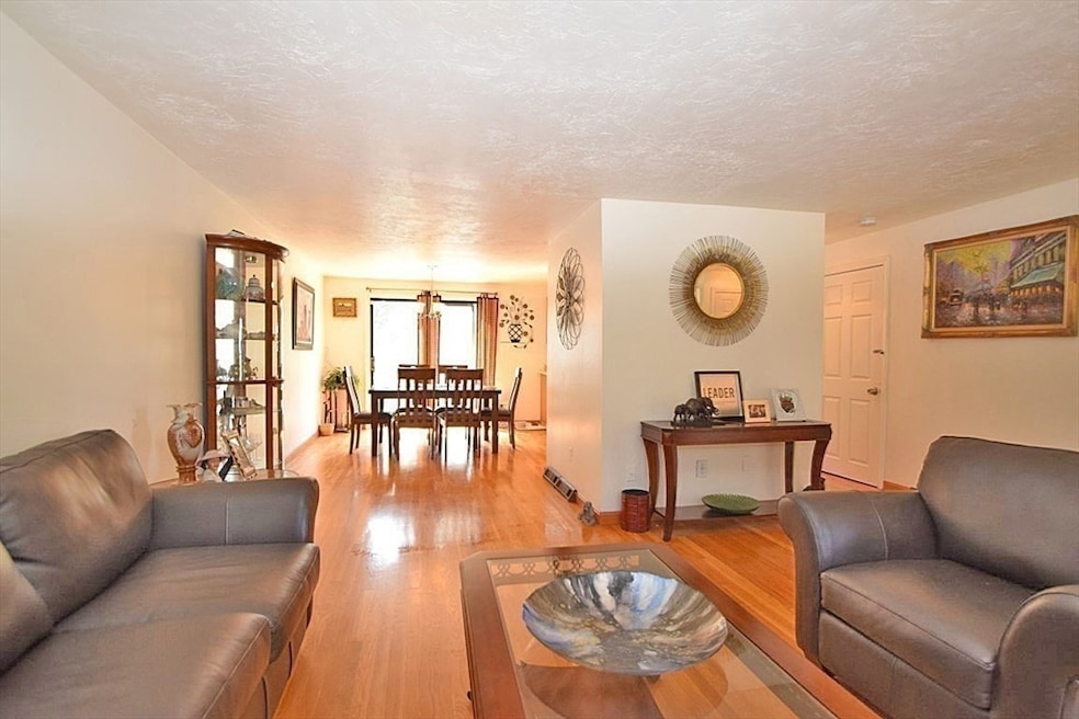 3 Franklin Square unit H, Randolph, MA 02368 - photo 1