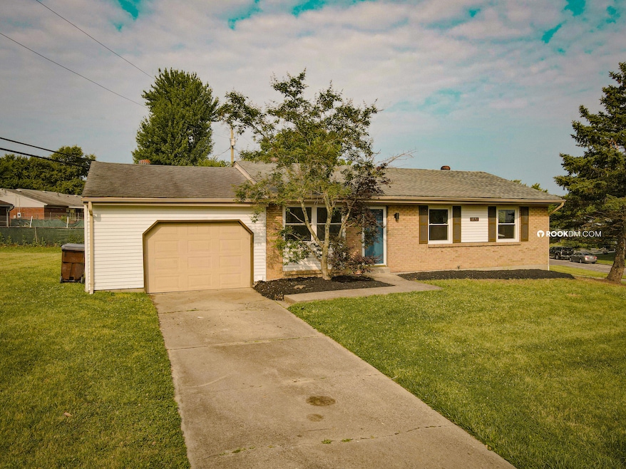 Front Of House-2