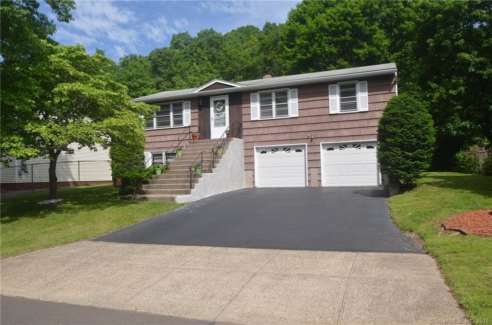 172 Russell St, New Haven, CT 06513 - photo 1