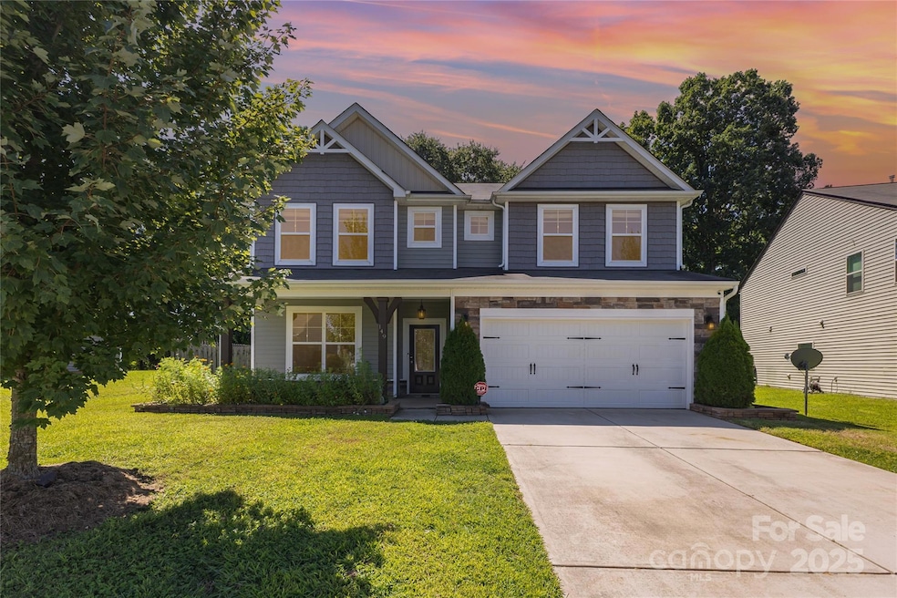 For Sale $520,000 • Co-Listing Agent