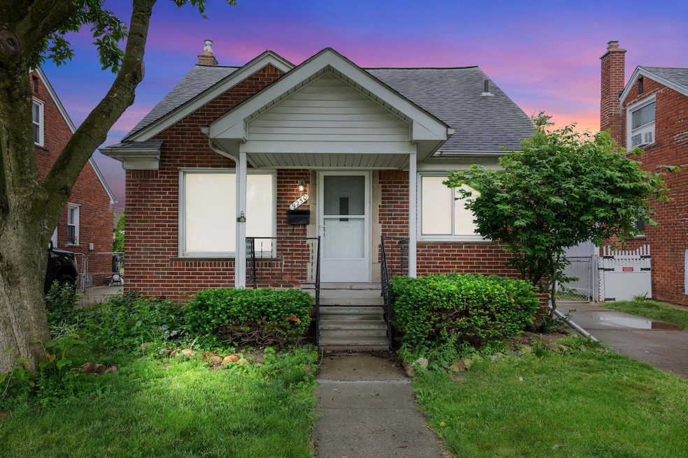 9250 Rosedale Blvd, Allen Park, MI 48101 - photo 1