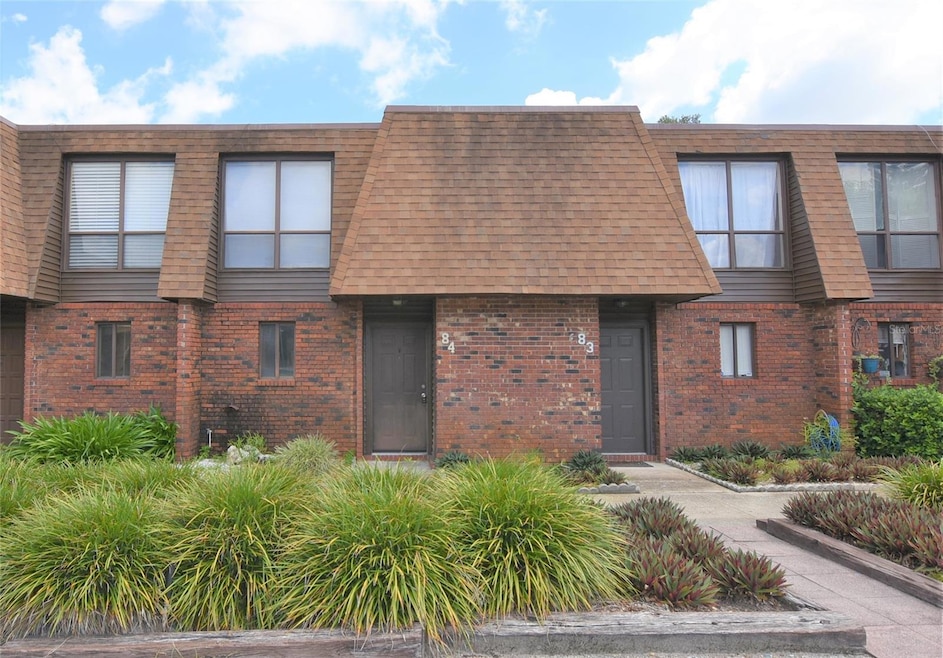 1836 N Crystal Lake Dr unit 84, Lakeland, FL 33801 - photo 1
