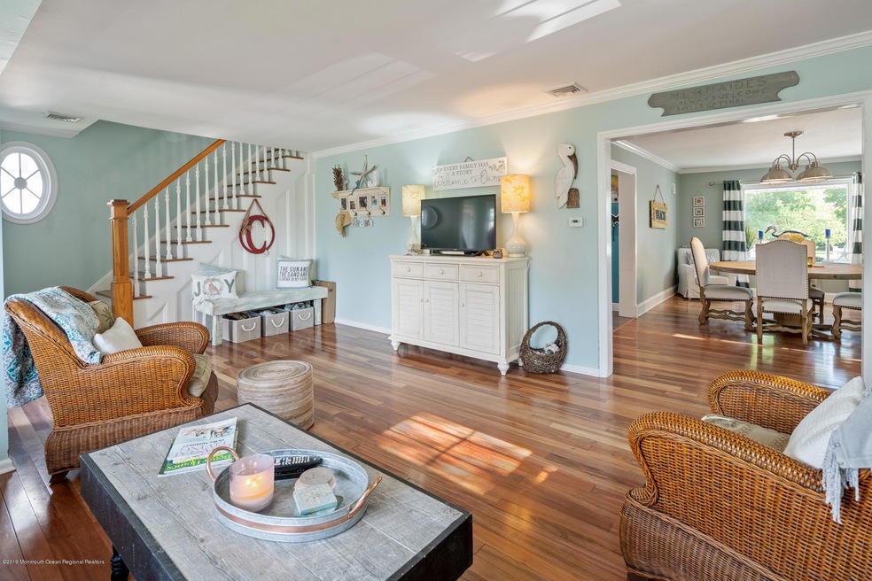 14 Wesley St, Monmouth Beach, NJ 07750 - photo 1