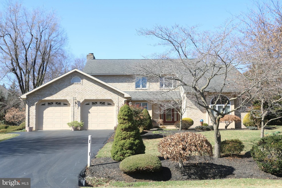 11116 Parkwood Dr, Hagerstown, MD 21742 - photo 1