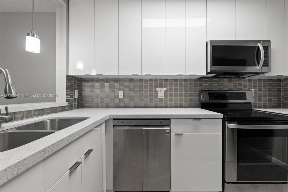 For Sale $215,000 • Co-Listing Agent