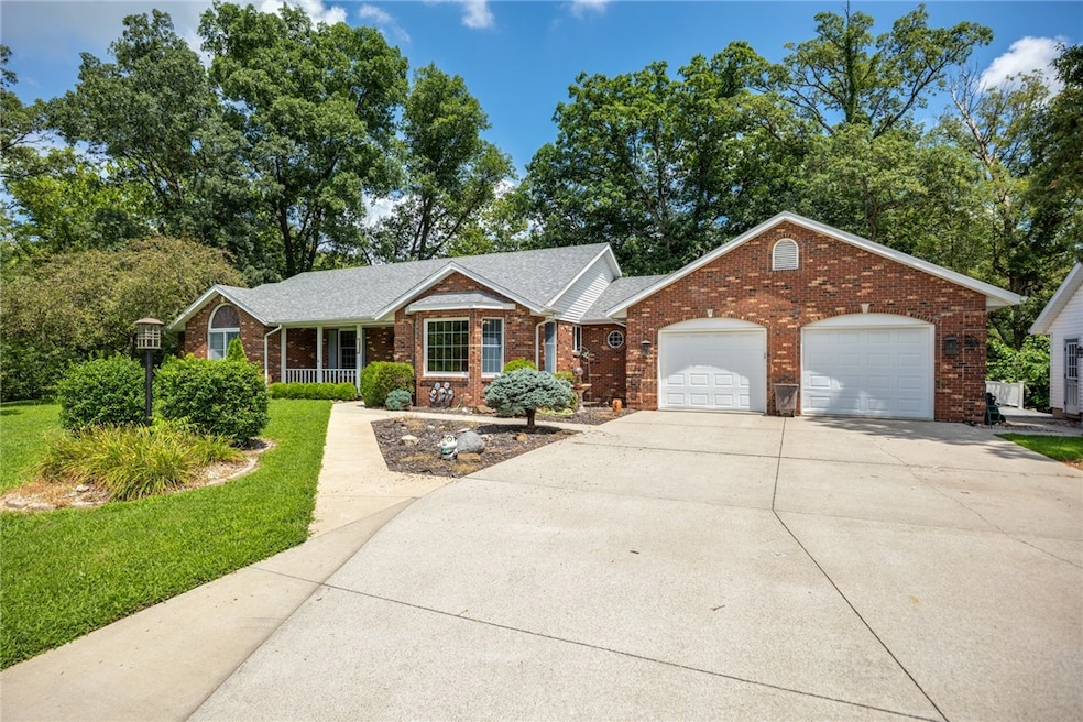 For Sale $449,000 • Co-Listing Agent