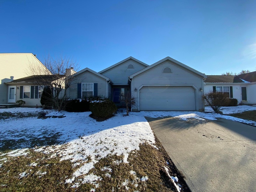 6749 Laburnum Dr, Canal Winchester, OH 43110 - photo 1