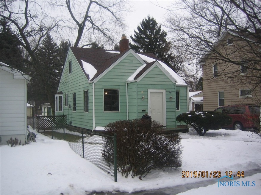 1116 Searles Rd, Toledo, OH 43607 - photo 1