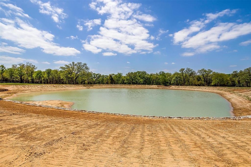 2016 Vaquero Dr, Weatherford, TX 76088 - photo 1