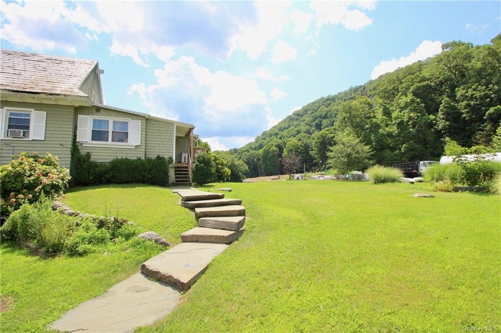 707 Route 17 unit B, Tuxedo Park, NY 10987 - photo 1