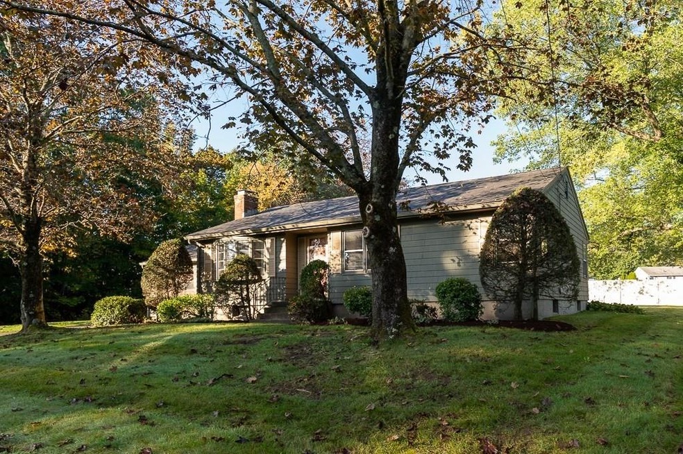 9 Maple Cir, Westborough, MA 01581 - photo 1