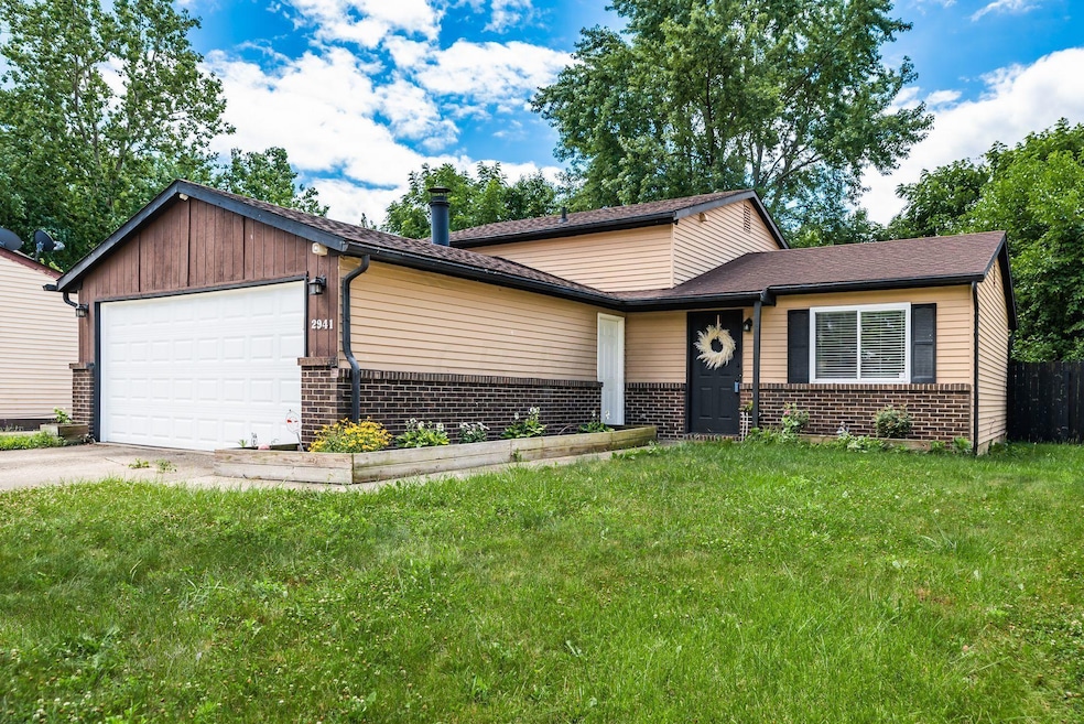 2941 Thornell Way, Columbus, OH 43232 - photo 1