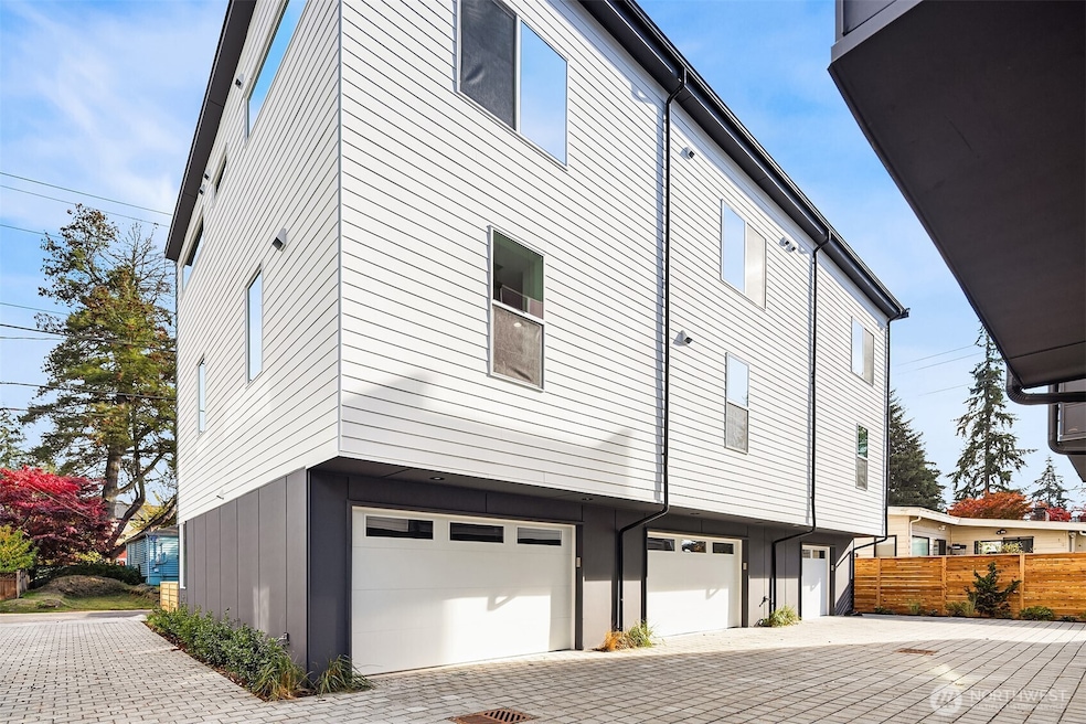 18013 2nd Ave NE unit A, Shoreline, WA 98155 - photo 1