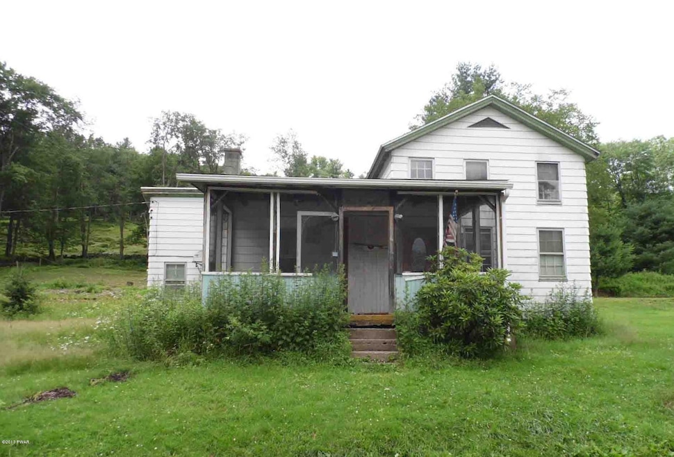 127 Gravity Rd, Hawley, PA 18428 - photo 1