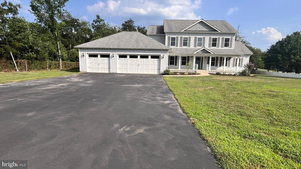 43358 Mountain View Dr, Chantilly, VA 20152 - photo 1