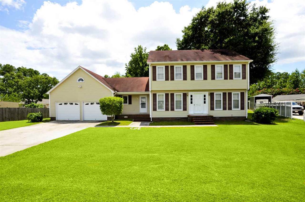 104 Converse Dr, Jacksonville, NC 28546 - photo 1