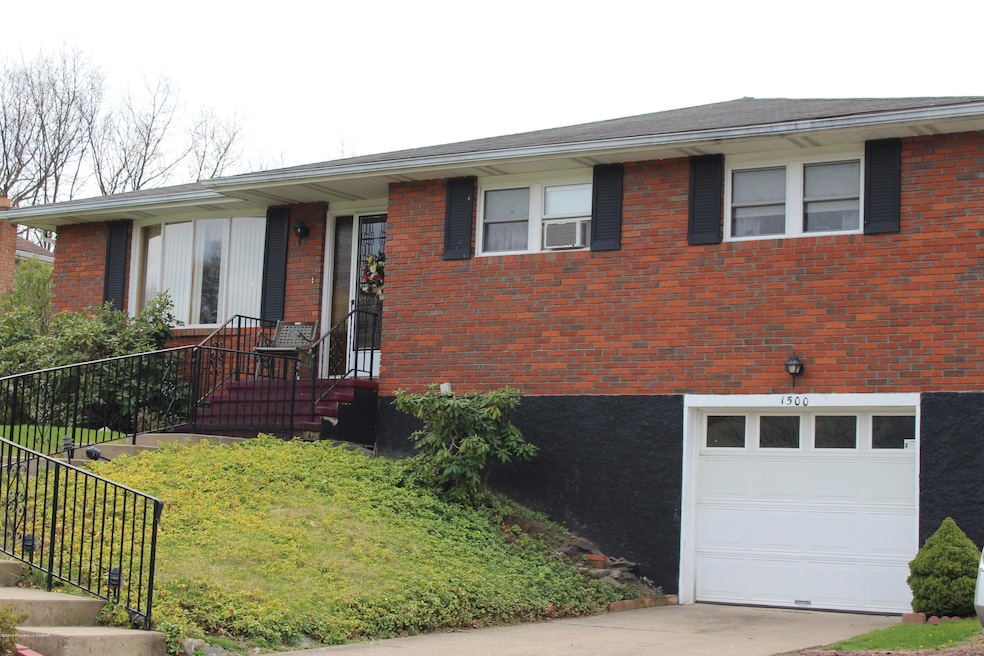 1500 Kellfield Dr, Nanticoke, PA 18634 - photo 1