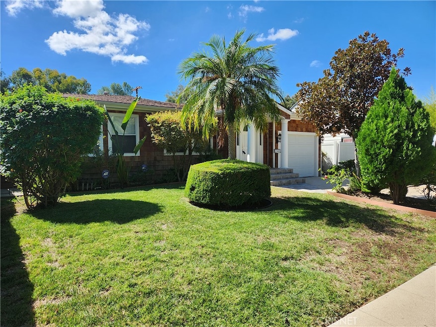 22020 San Miguel St, Woodland Hills, CA 91364 - photo 1