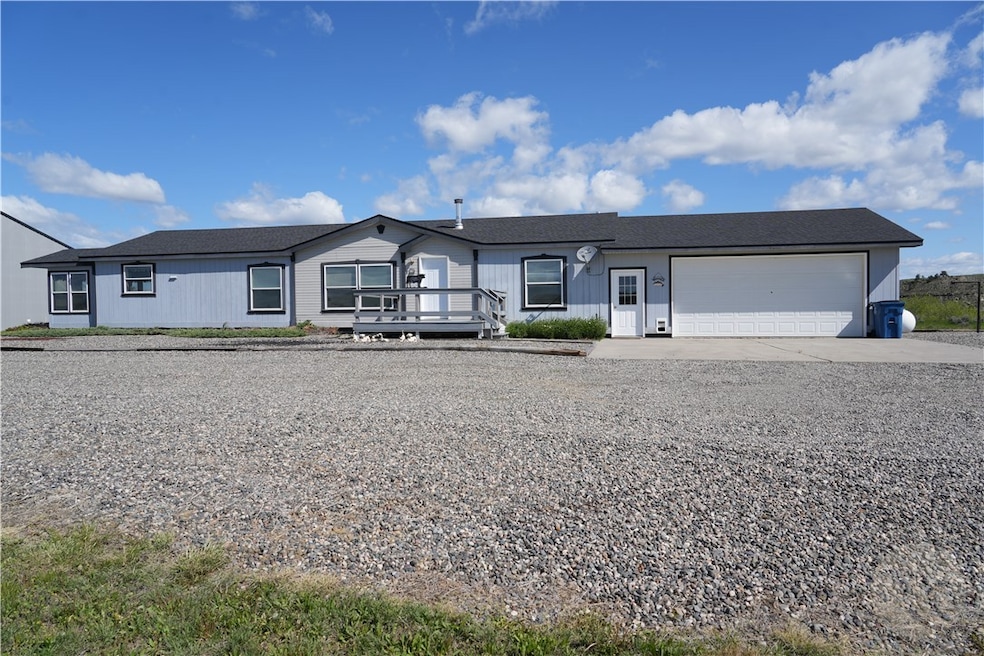 Under Contract $400,000