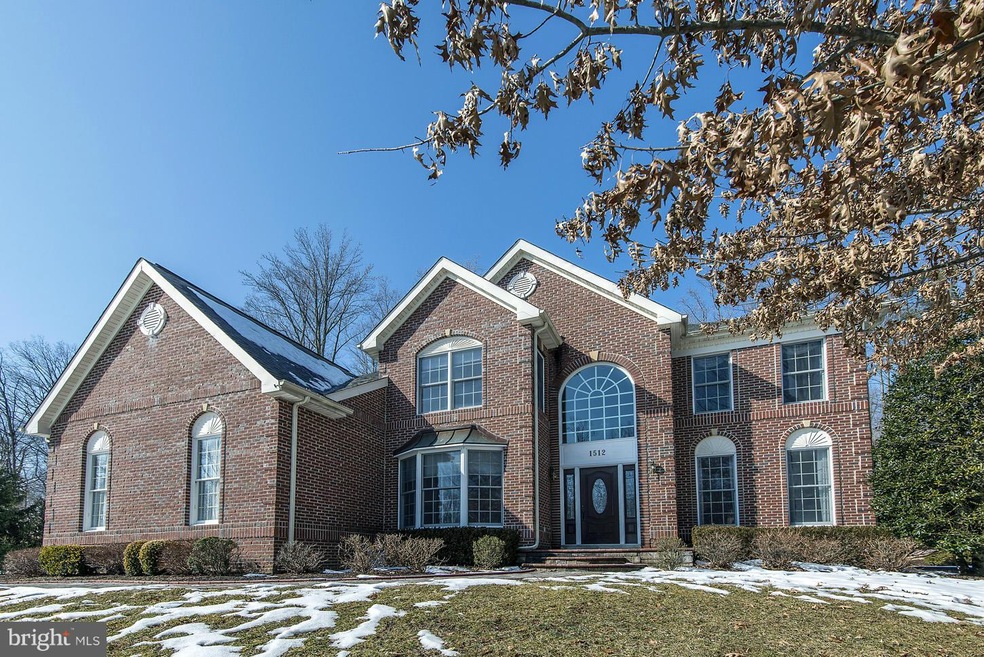 1512 Brewster Gate Rd, Crownsville, MD 21032 - photo 1