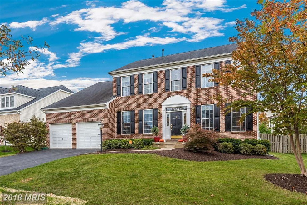 1521 Star Stella Dr, Odenton, MD 21113 - photo 1