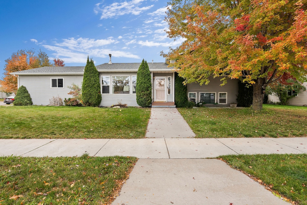 Under Contract $455,000