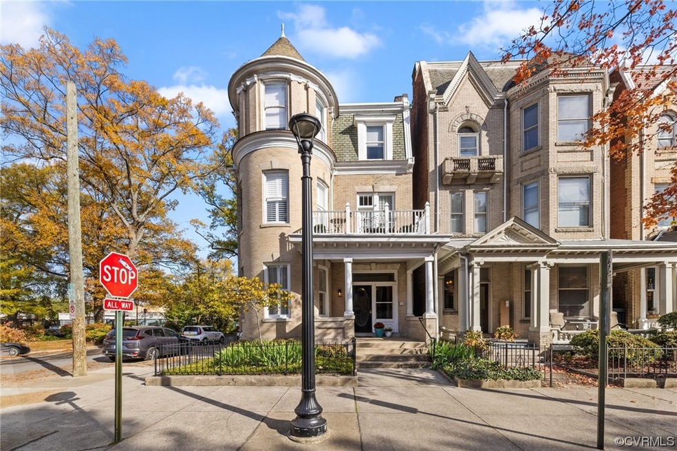 1652 W Grace St unit U1A, Richmond, VA 23220 - photo 1