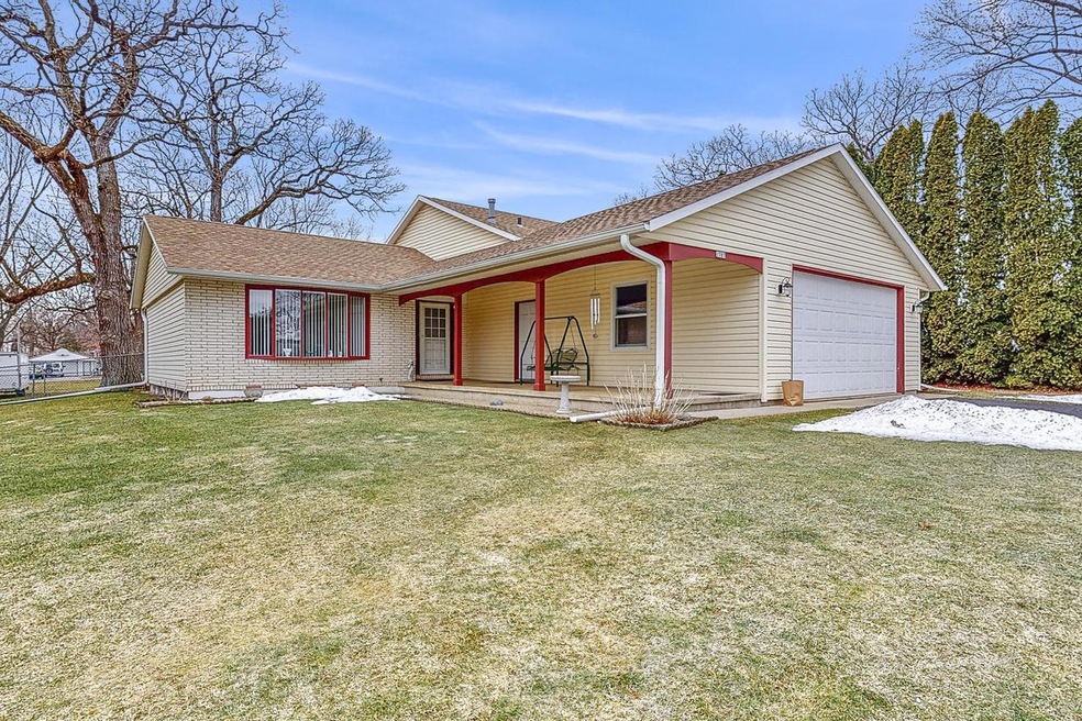 Produced-by-Hommaticom-1707-Pheasant-Ave