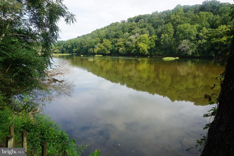 5901 River Rd, Fredericksburg, VA 22407 - photo 1