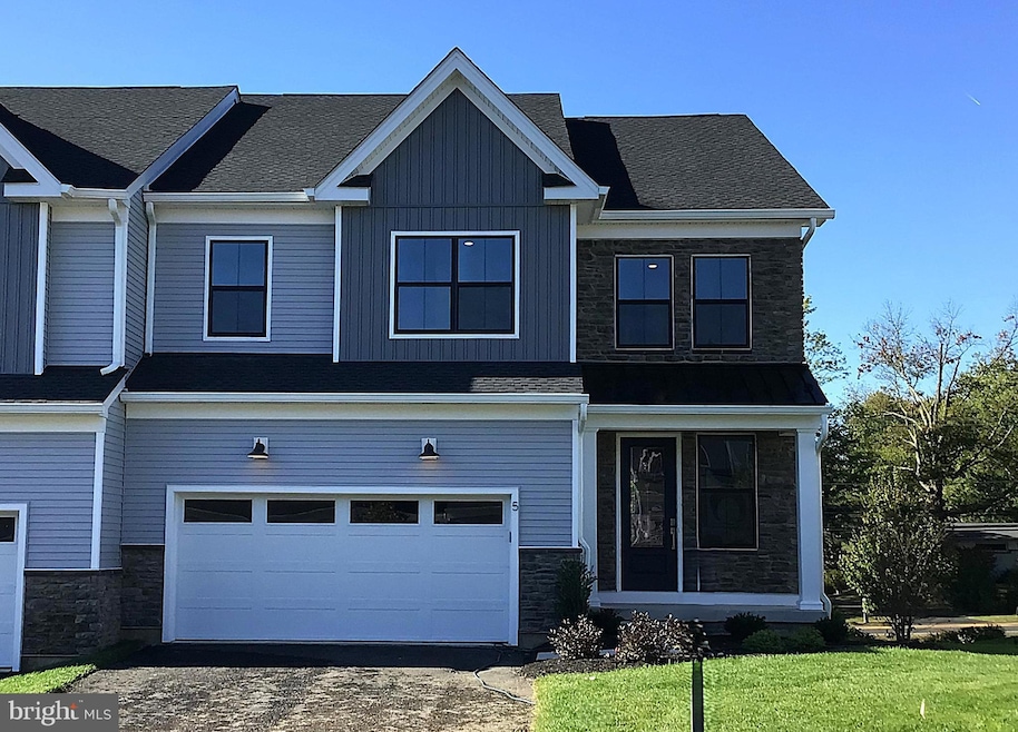 Sold $864,000 • Co-Listing Agent