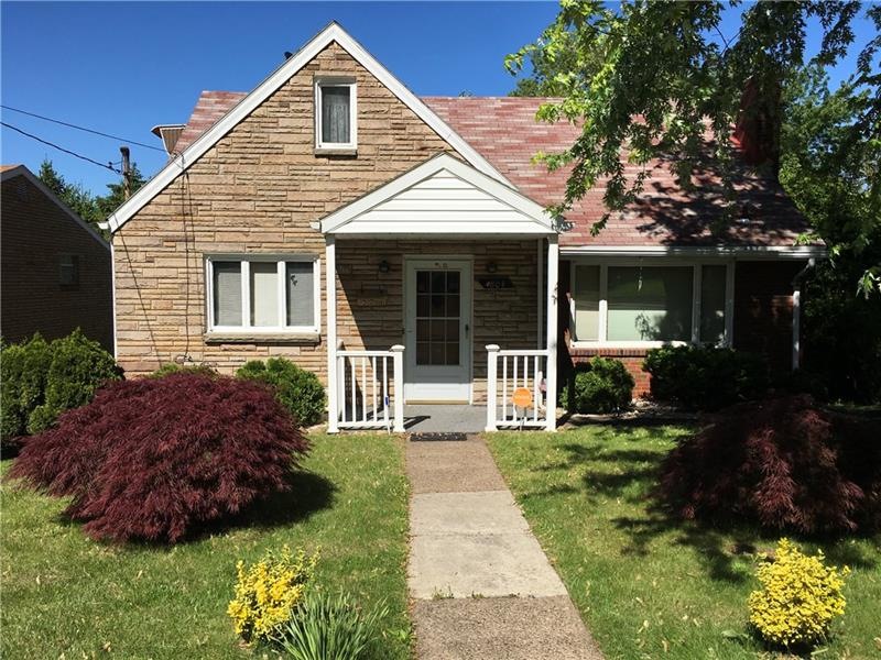 GREAT CURB APPEAL