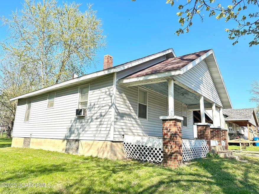 137 W Cooper St, Tipton, MO 65081 MLS 10065163