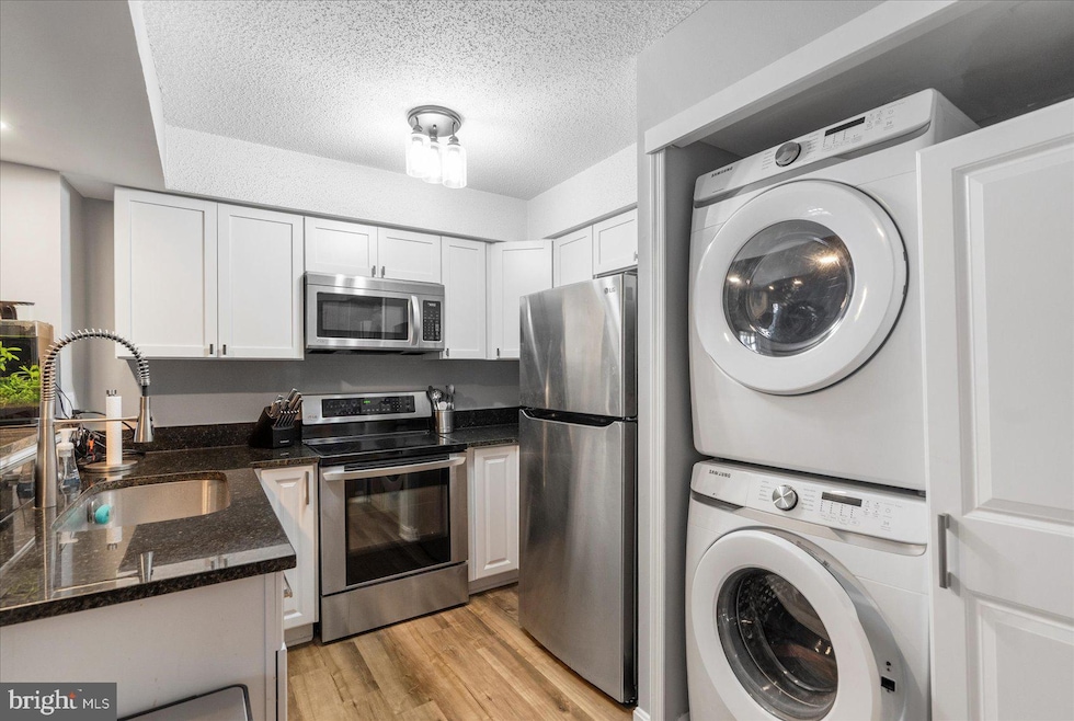 14105 William St unit 15-C, Laurel, MD 20707 - photo 1